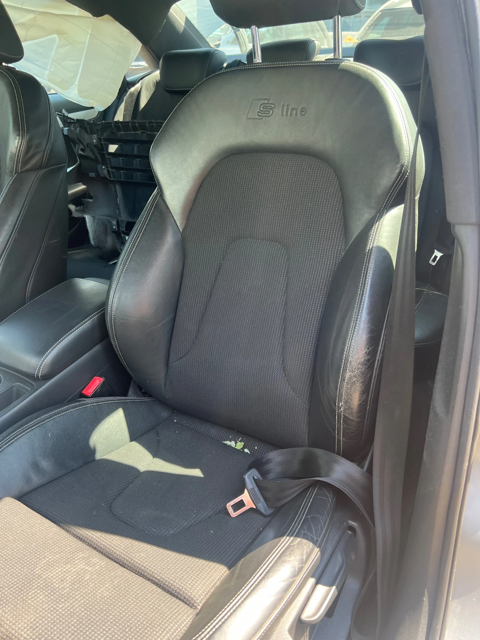 Audi A4 2.0TFSI, снимка 8 - Автомобили и джипове - 55577770