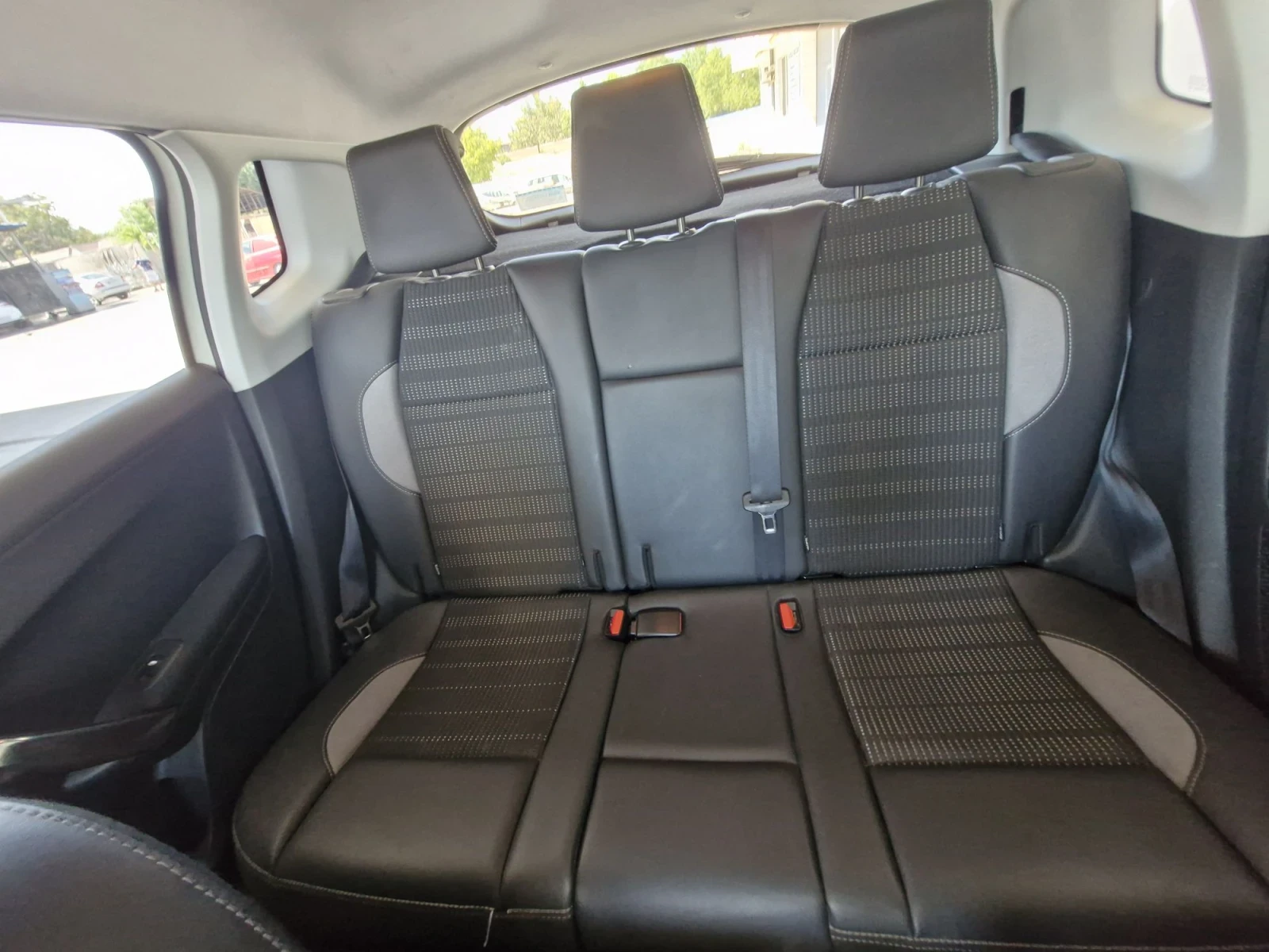 Peugeot 2008 1.2 Puretech | Mobile.bg � ����������� 10