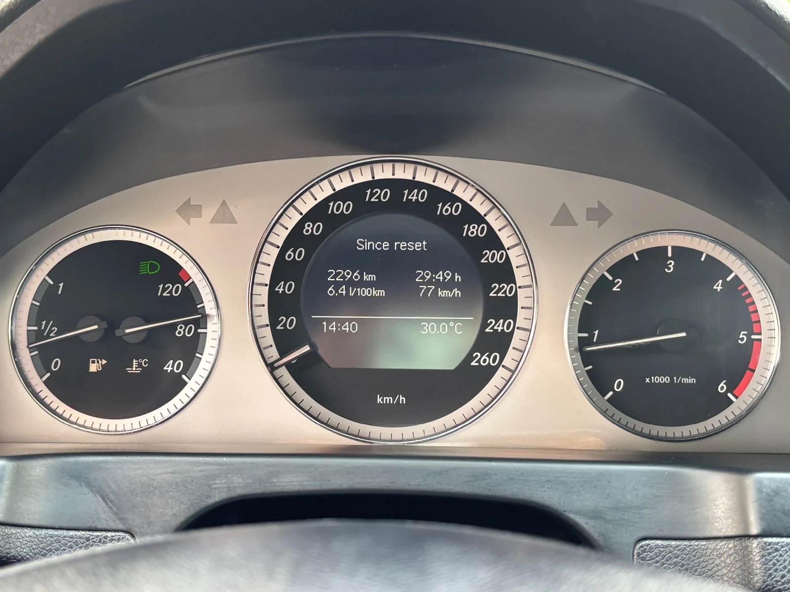 Mercedes-Benz C 220, снимка 12 - Автомобили и джипове - 55656464