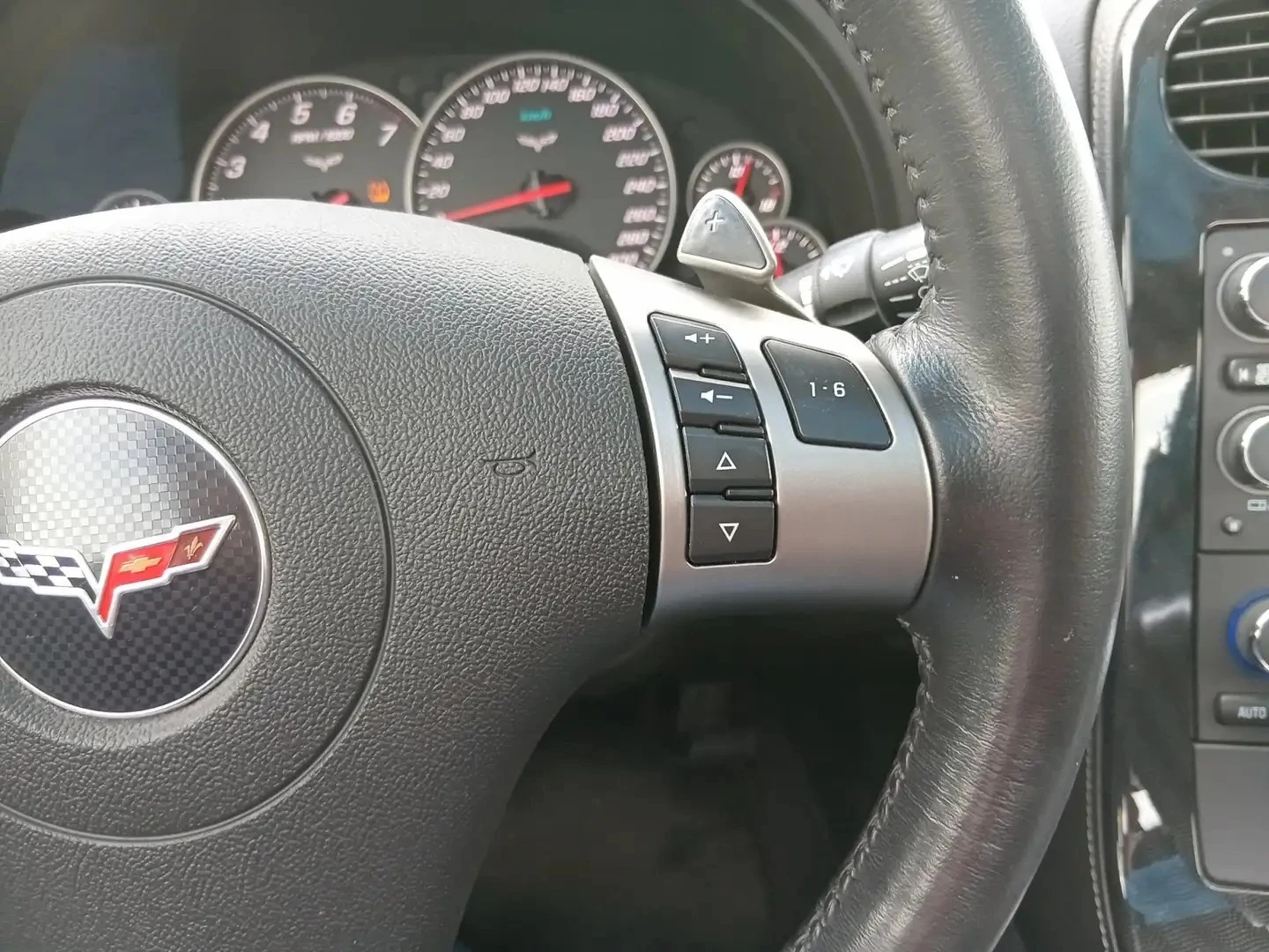 Chevrolet Corvette GRAND SPORT ���� �� �������� ���������� | Mobile.bg � ����������� 11