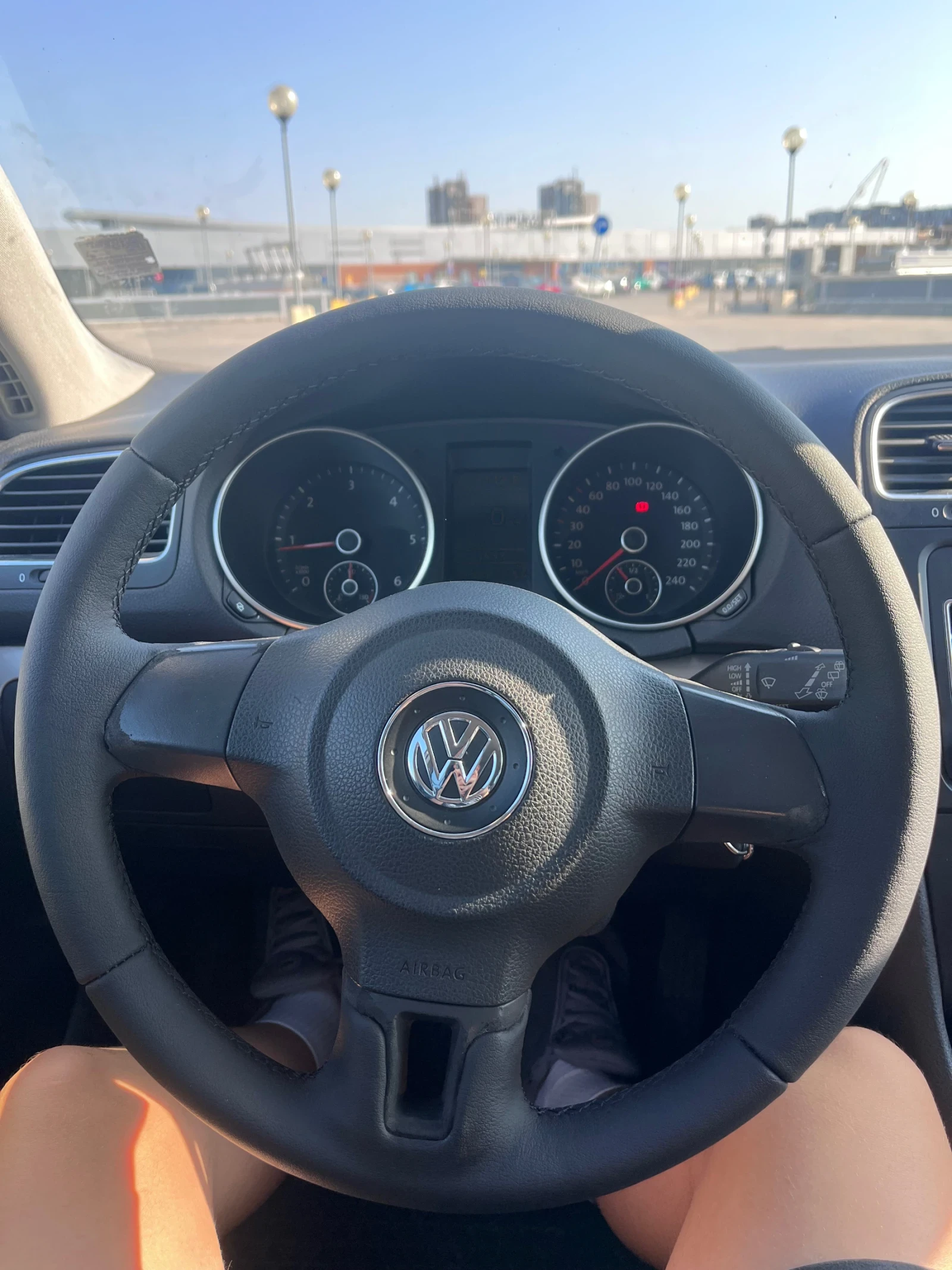 VW Golf, снимка 12 - Автомобили и джипове - 55944453