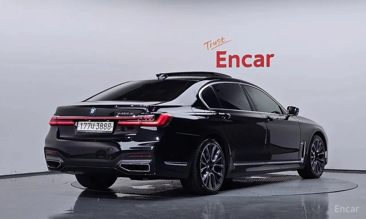 BMW 745 * 745Le iPerformance M Sport * , снимка 2 - Автомобили и джипове - 56615264