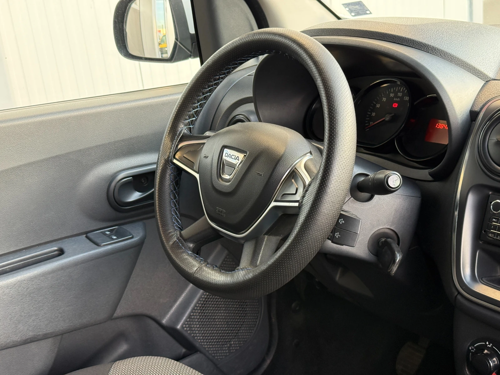 Dacia Dokker 1.5 dci , снимка 10 - Автомобили и джипове - 56624336