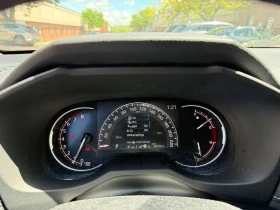 Toyota Rav4 LE| ПОДГРЕВИ| ДВА КЛЮЧА| CARFAX, снимка 11