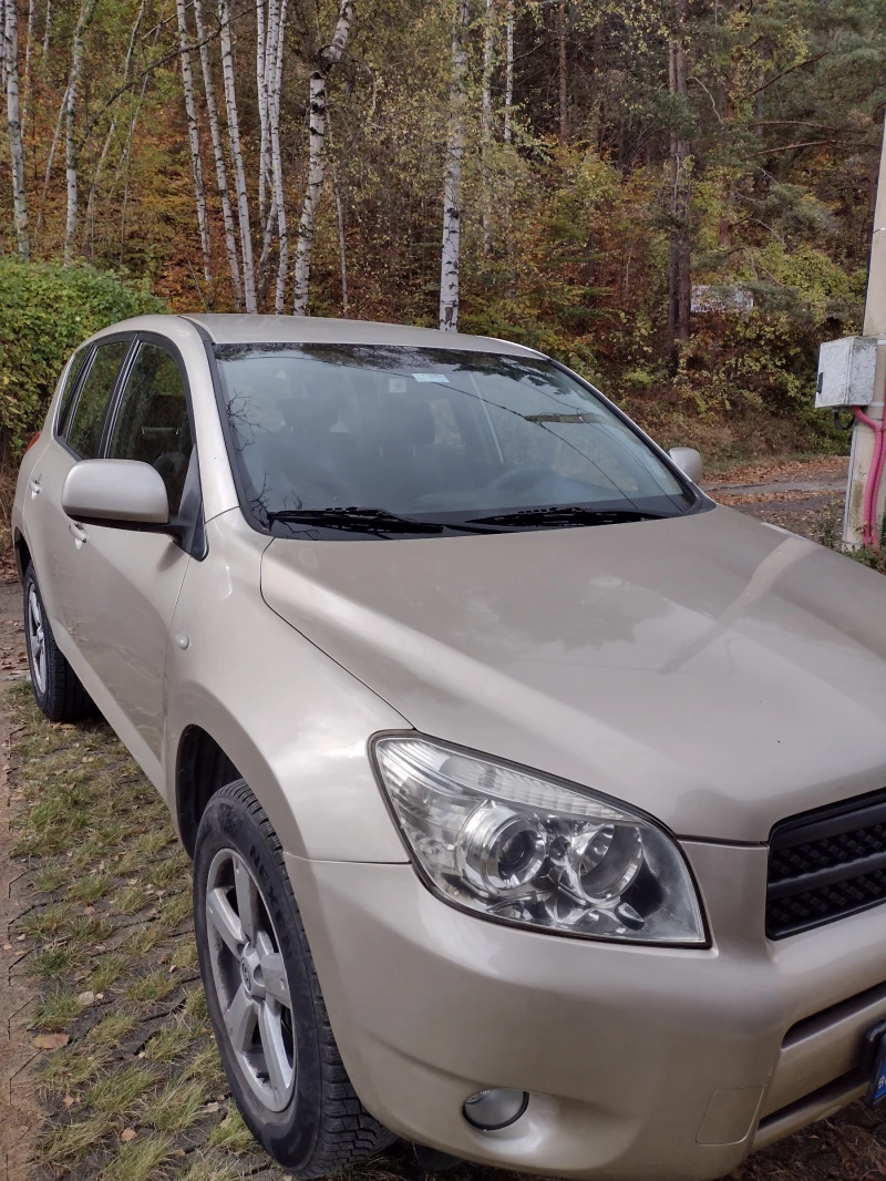 Toyota Rav4, снимка 1 - Автомобили и джипове - 47301431