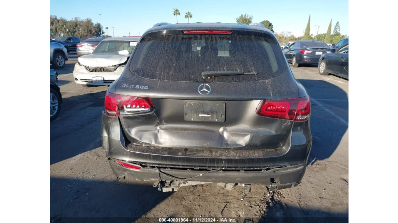 Mercedes-Benz GLC 300 2022г. 40000лв. прогнозна цена до София!, снимка 15 - Автомобили и джипове - 48790072