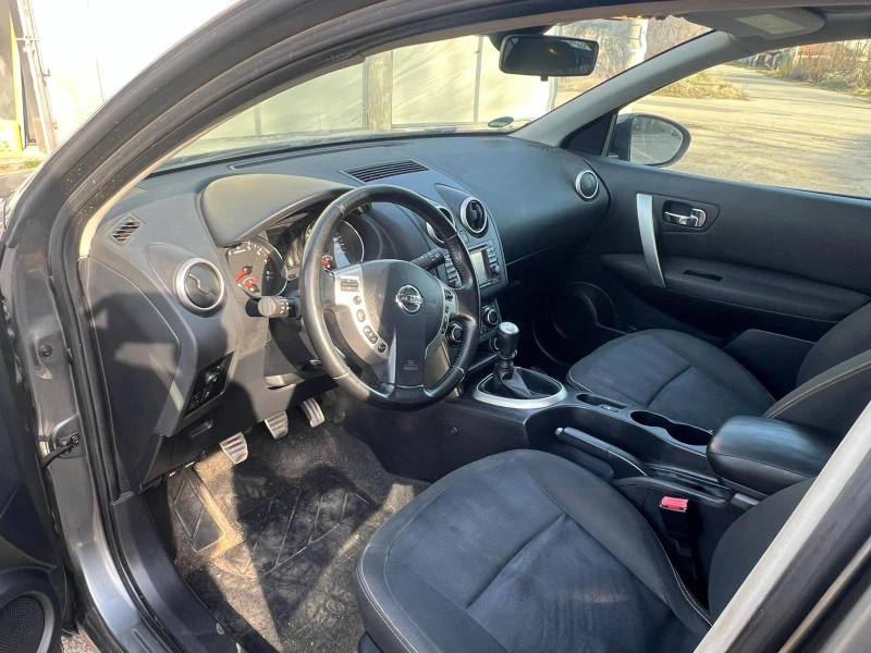 Nissan Qashqai 2.0i На Части, снимка 10 - Автомобили и джипове - 49433794