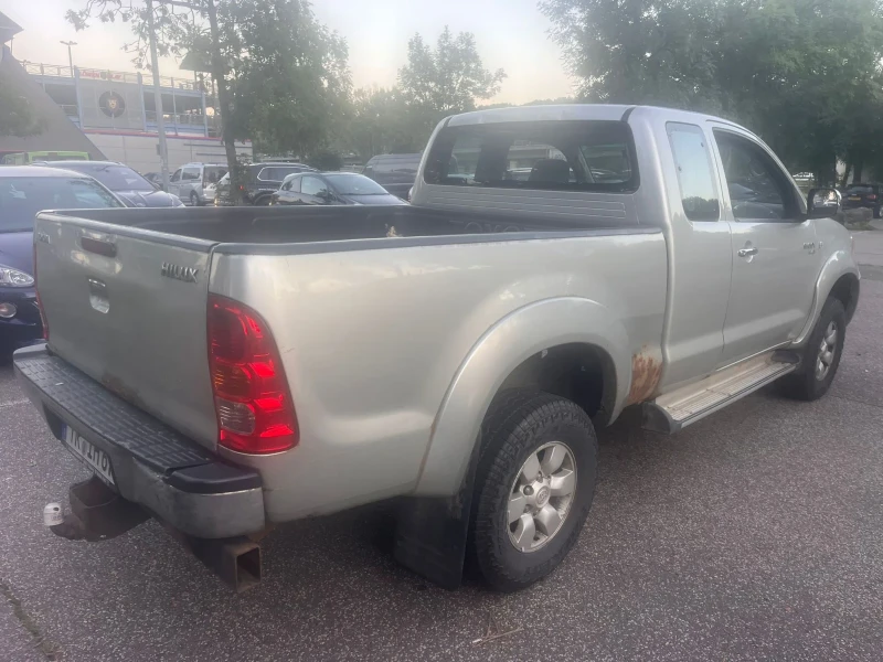 Toyota Hilux, снимка 3 - Автомобили и джипове - 51778396