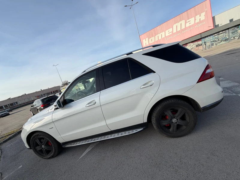 Mercedes-Benz ML 350 AMG* Sport* Кожа* Камера, снимка 6 - Автомобили и джипове - 52976742