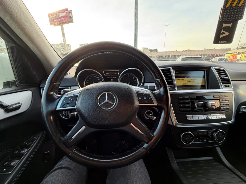 Mercedes-Benz ML 350 AMG* Sport* Кожа* Камера, снимка 10 - Автомобили и джипове - 52976742