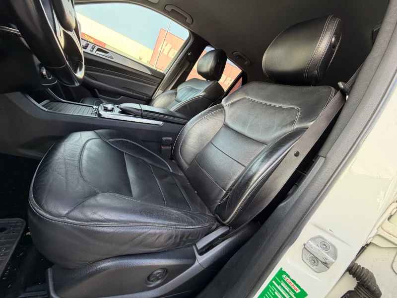 Mercedes-Benz ML 350 AMG* Sport* Кожа* Камера, снимка 8 - Автомобили и джипове - 52976742