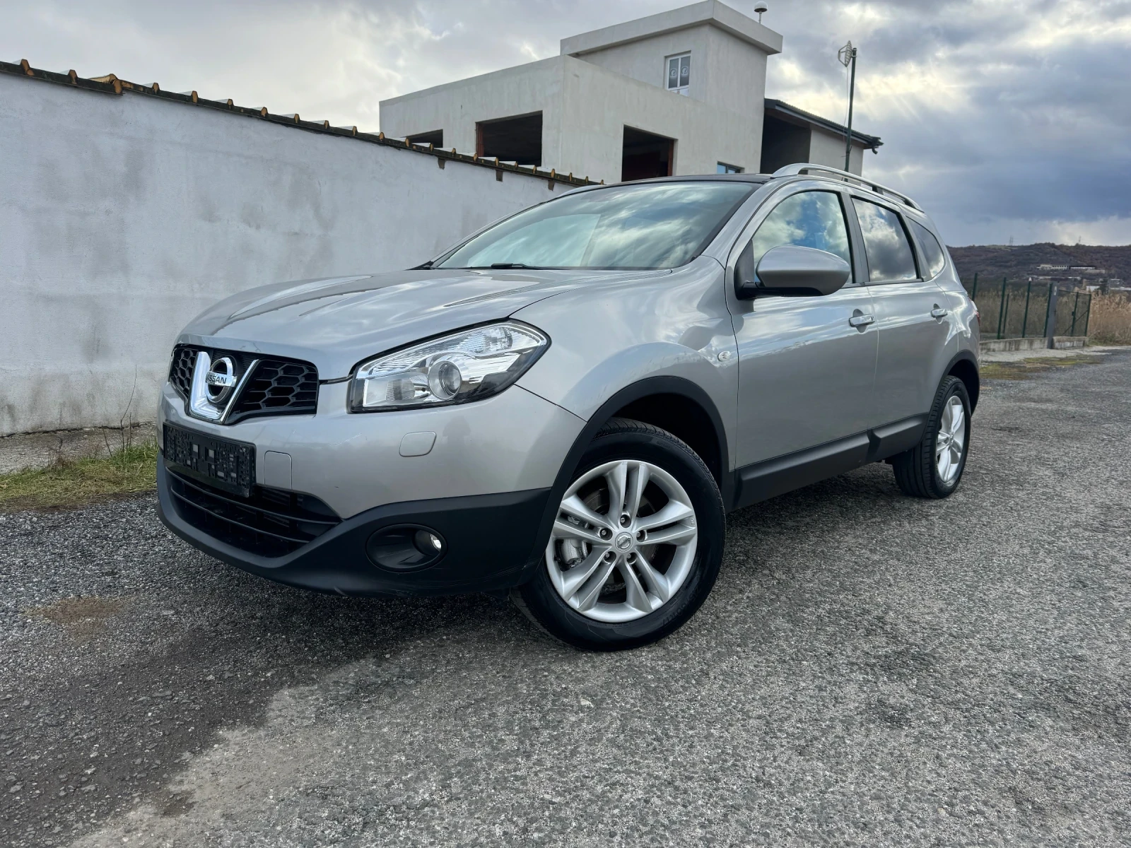 Nissan Qashqai + 2 1.5 DCI * BOSE* PANORAMA* NAVI*  - [1] 