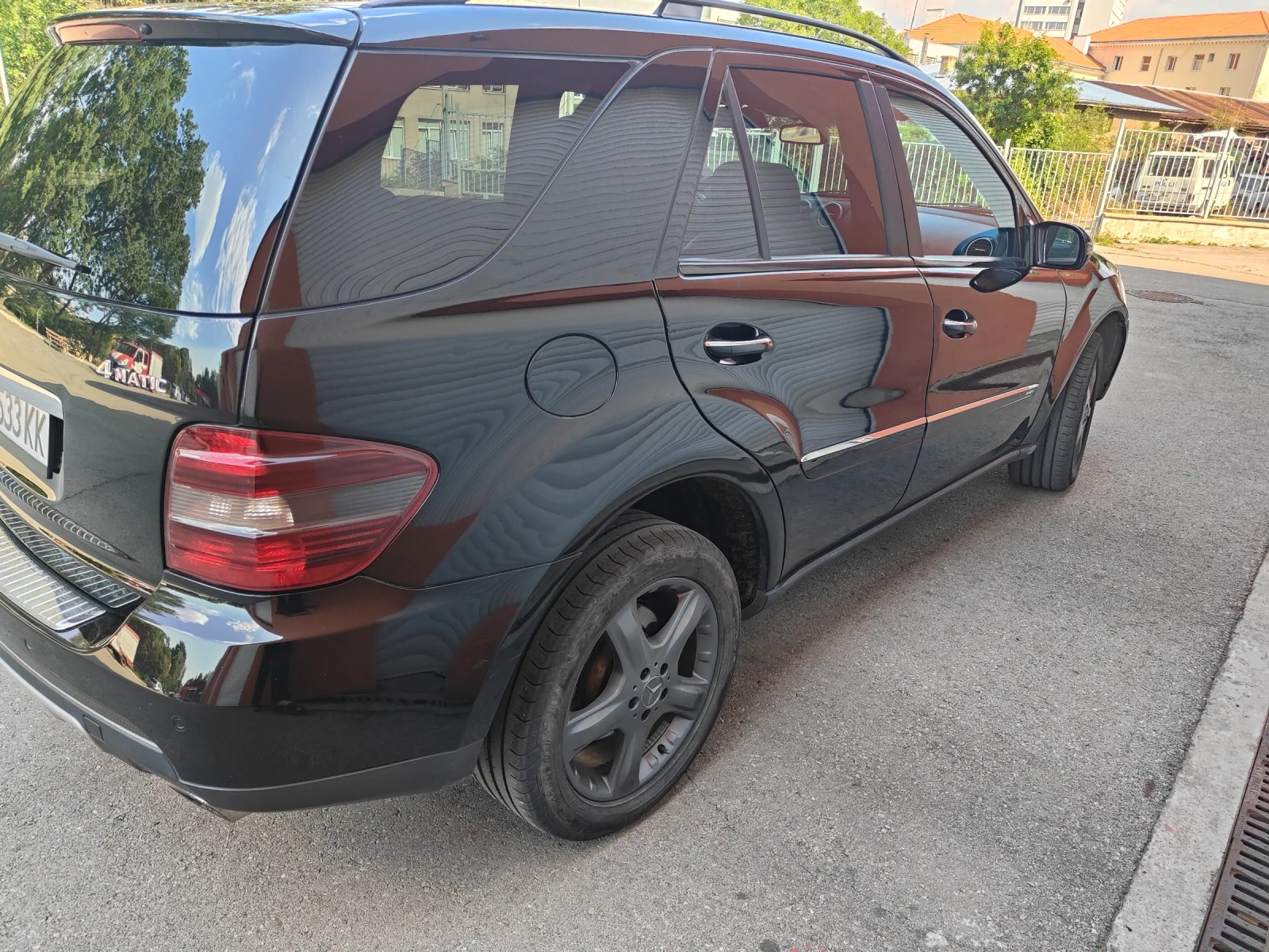 Mercedes-Benz ML 320  - изображение 4