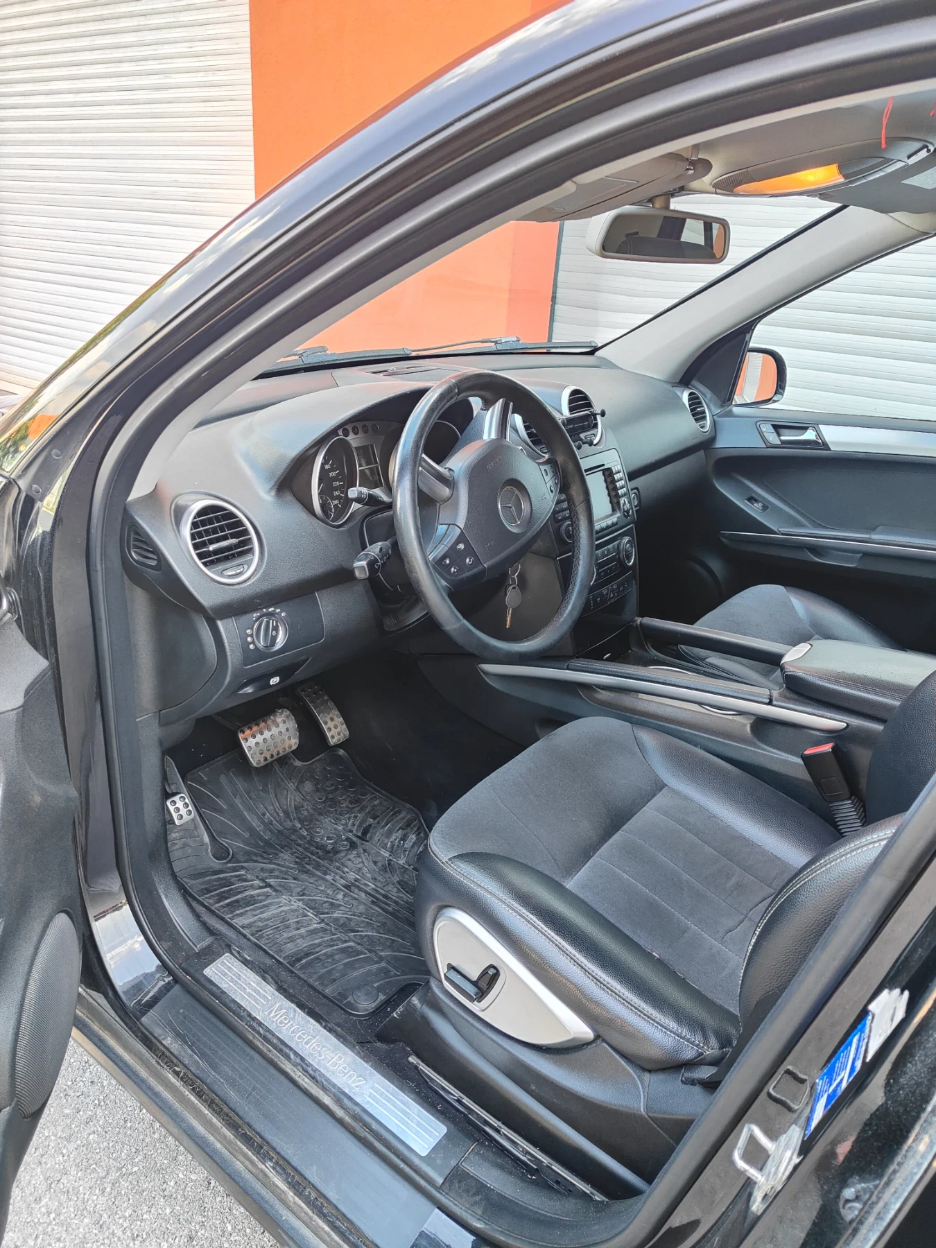 Mercedes-Benz ML 320  - изображение 3
