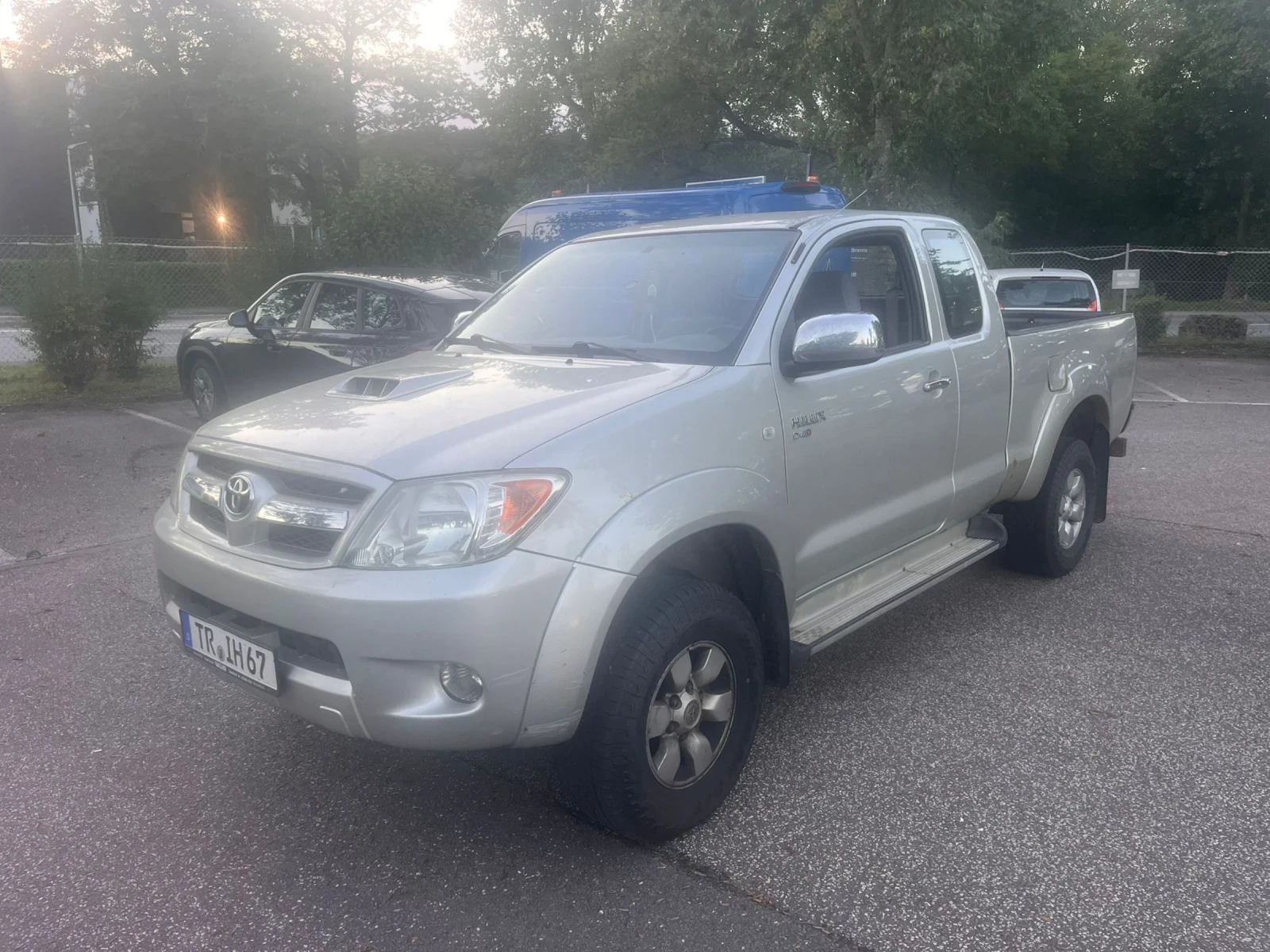 Toyota Hilux | Mobile.bg   1