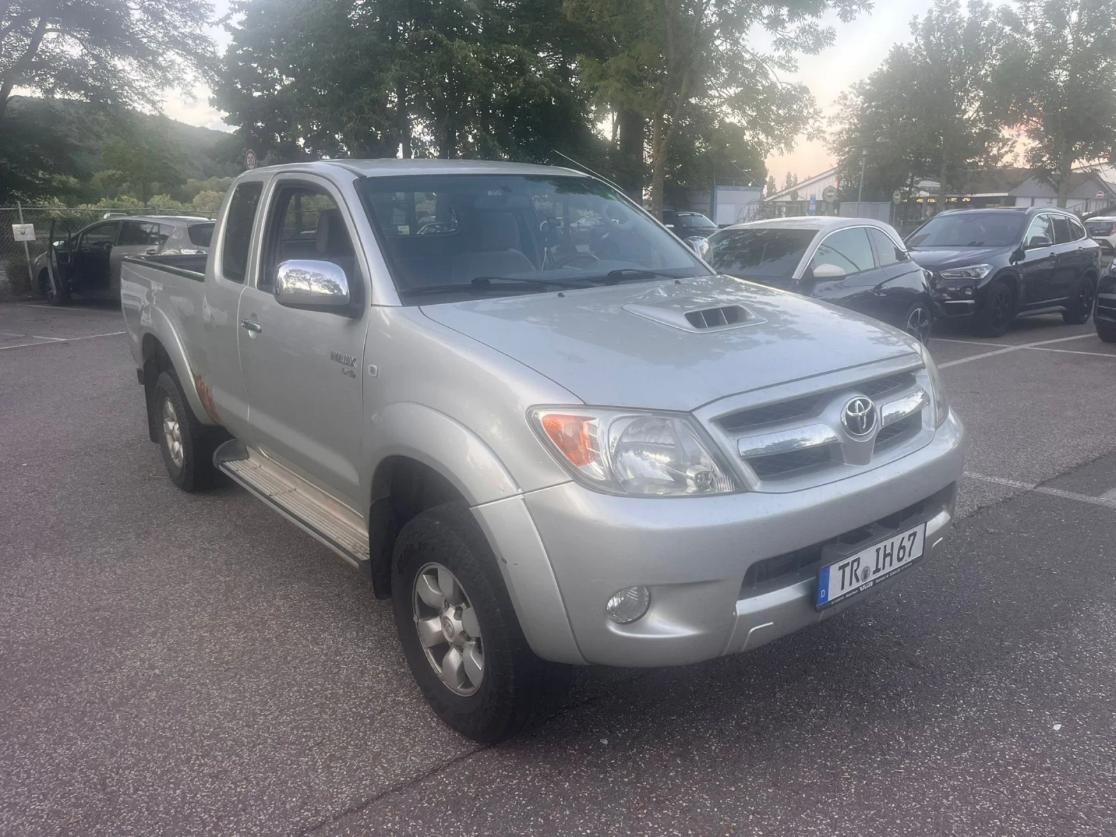 Toyota Hilux  - изображение 2