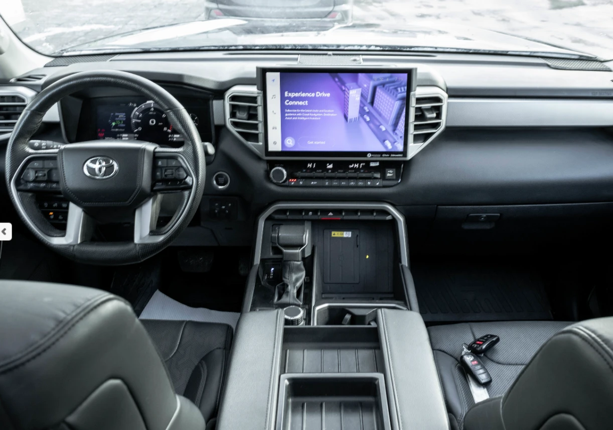 Toyota Tundra LIMITED* * CREWMAX* * DISTRONIC* * LEATHER* * PANO - изображение 8