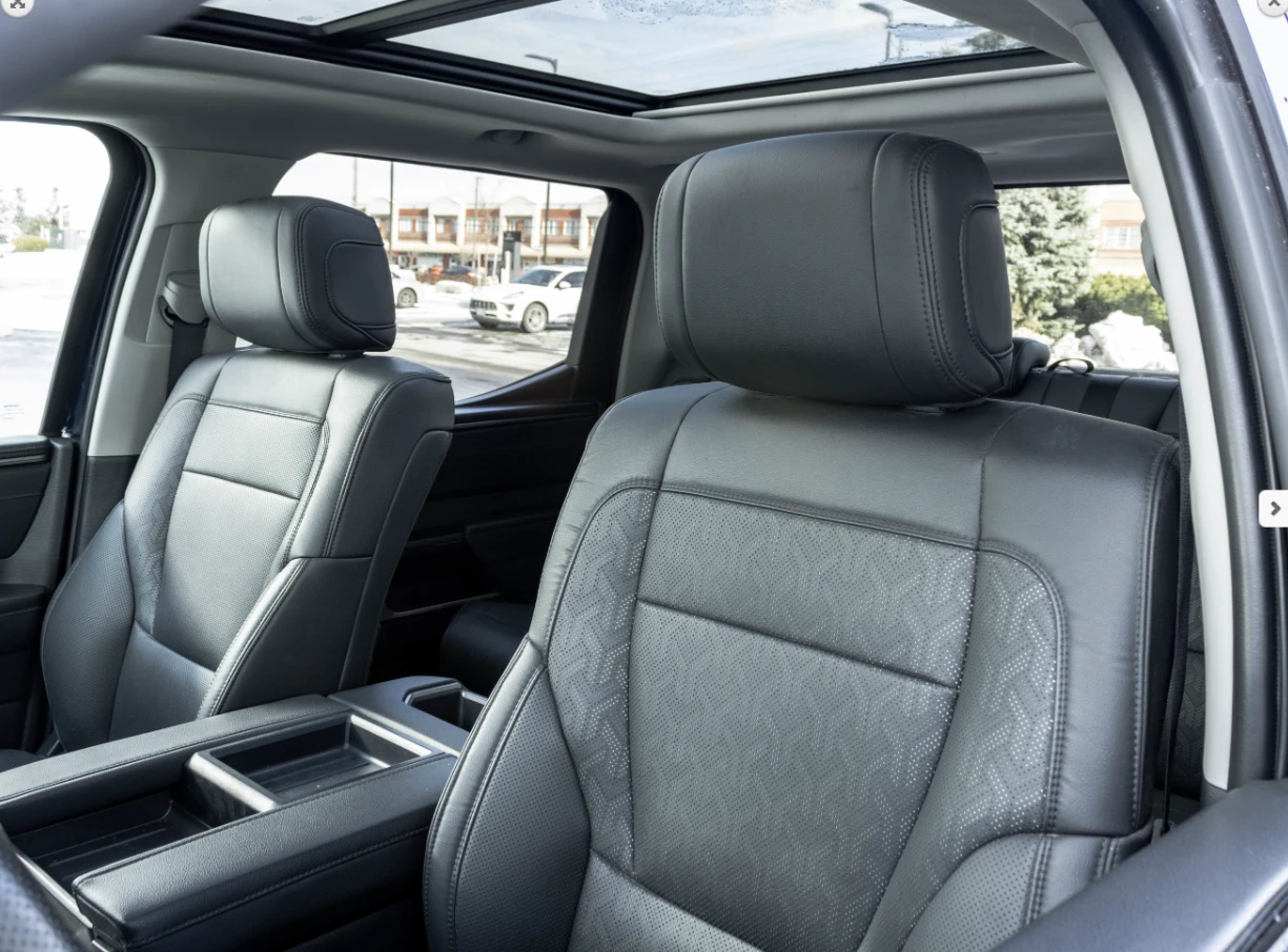 Toyota Tundra LIMITED* * CREWMAX* * DISTRONIC* * LEATHER* * PANO - изображение 10