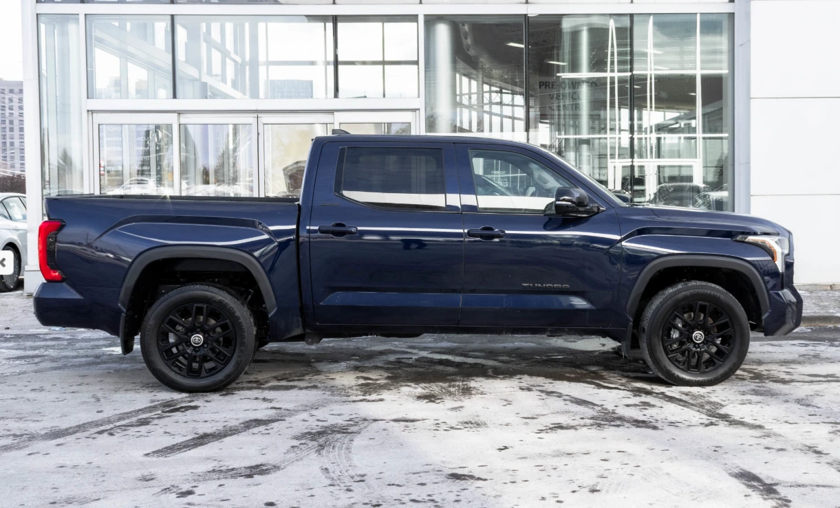 Toyota Tundra LIMITED* * CREWMAX* * DISTRONIC* * LEATHER* * PANO - изображение 5