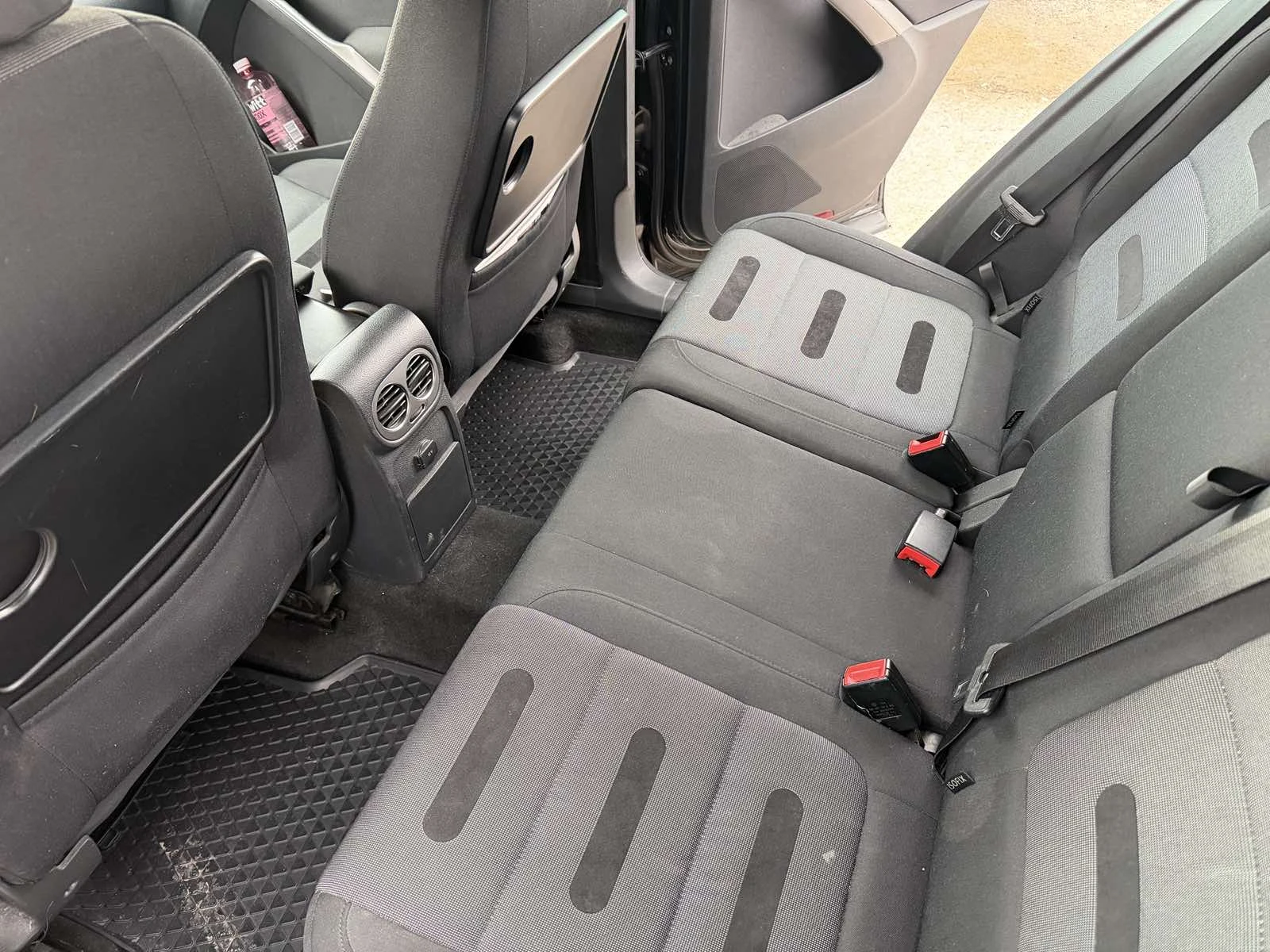 VW Tiguan 2.0 TDI 4 Motion Sport & Style, снимка 5 - Автомобили и джипове - 53994709