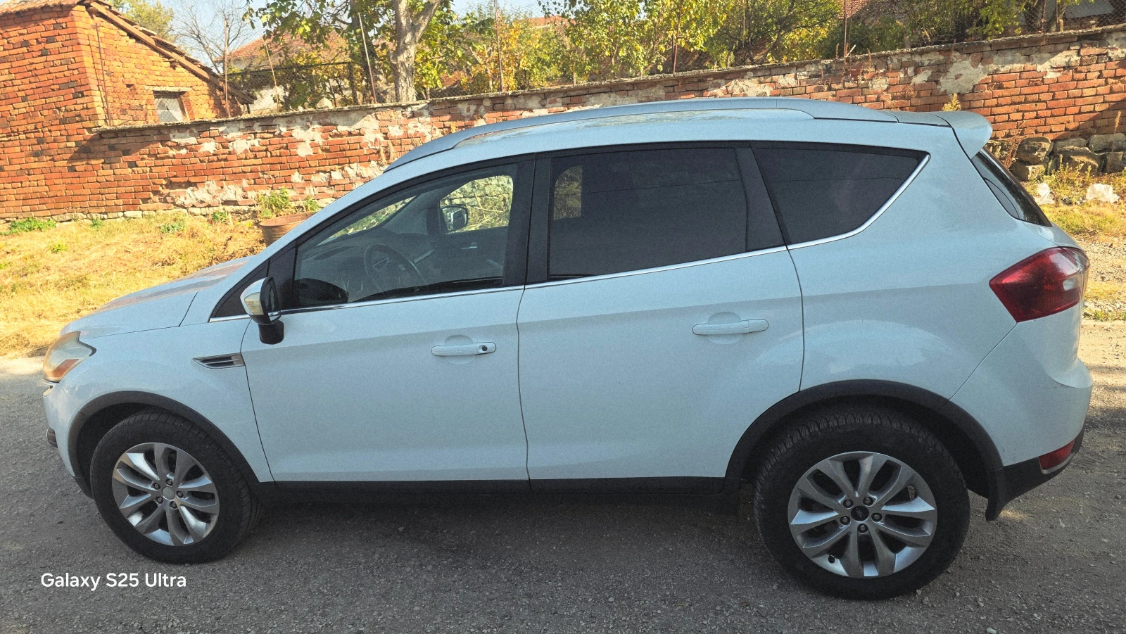 Ford Kuga 2.0d, снимка 3 - Автомобили и джипове - 54887271
