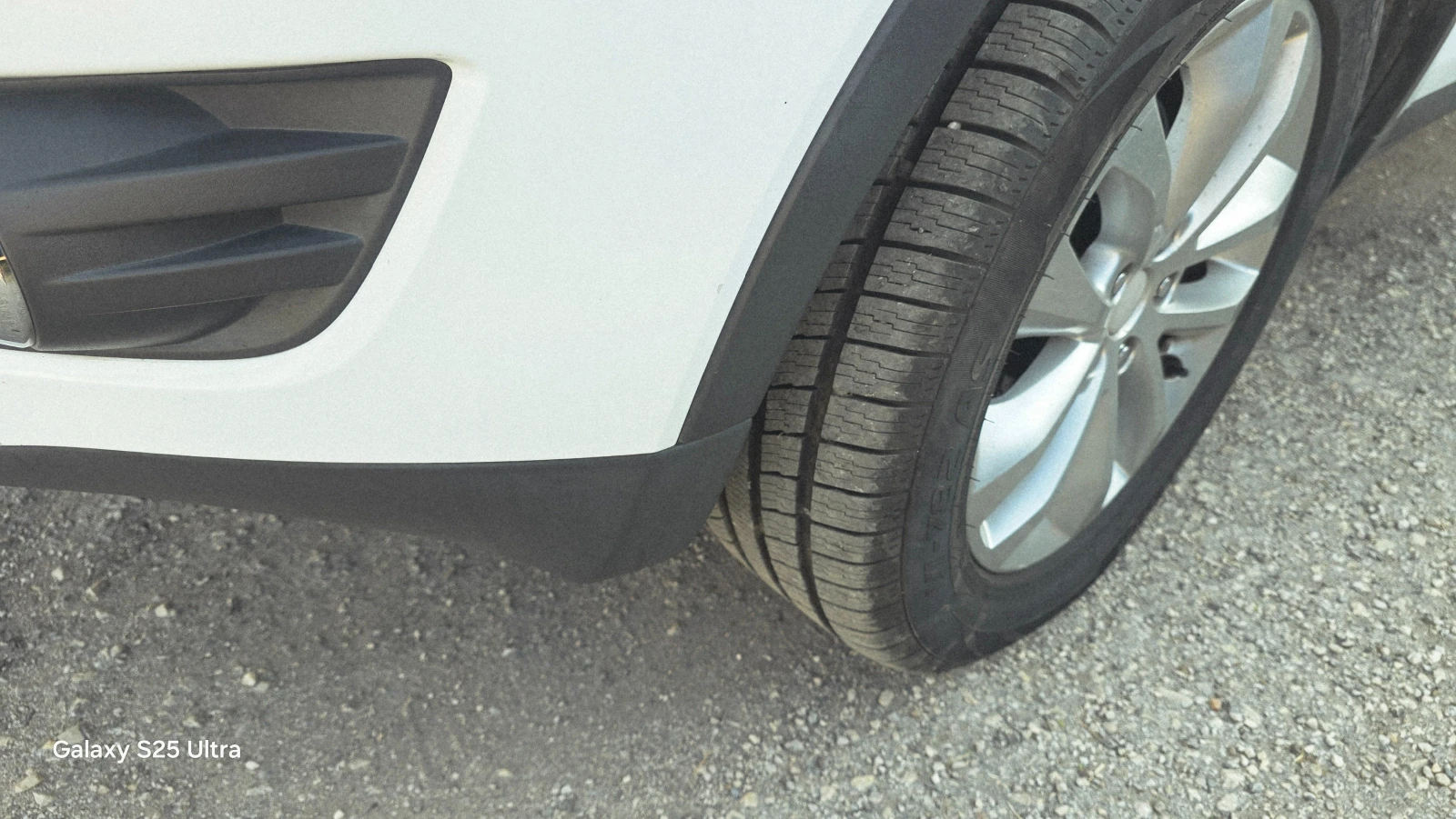 Ford Kuga 2.0d, снимка 13 - Автомобили и джипове - 54887271