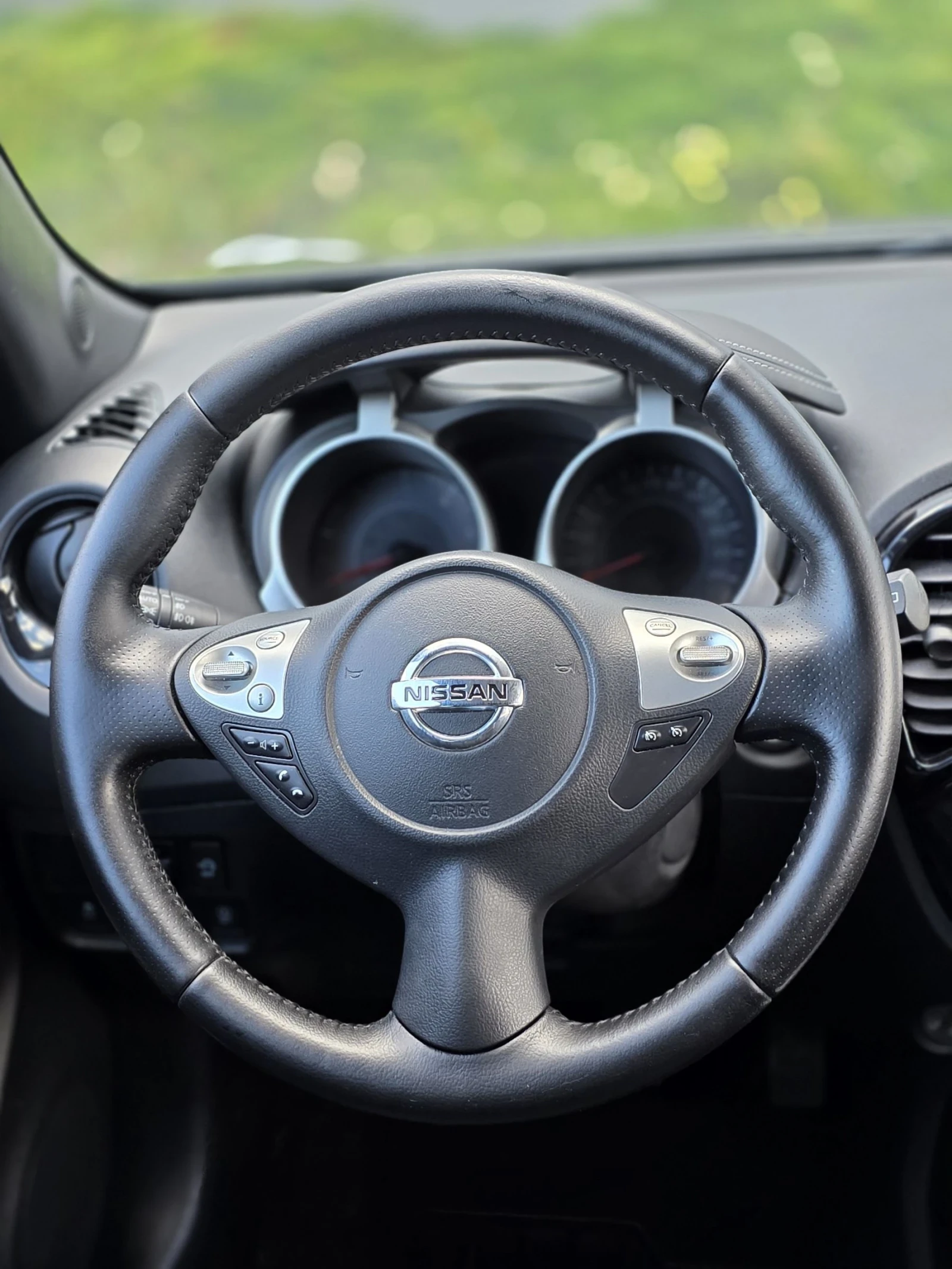 Nissan Juke Tekna 1.5dci Панорама/Ксенон/Кожа/Keyless , снимка 13 - Автомобили и джипове - 54961710