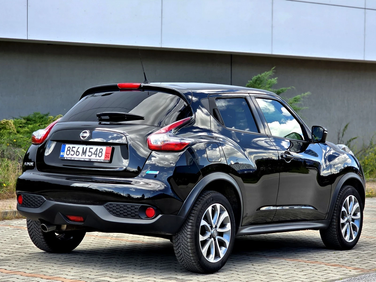 Nissan Juke Tekna 1.5dci Панорама/Ксенон/Кожа/Keyless , снимка 5 - Автомобили и джипове - 54961710