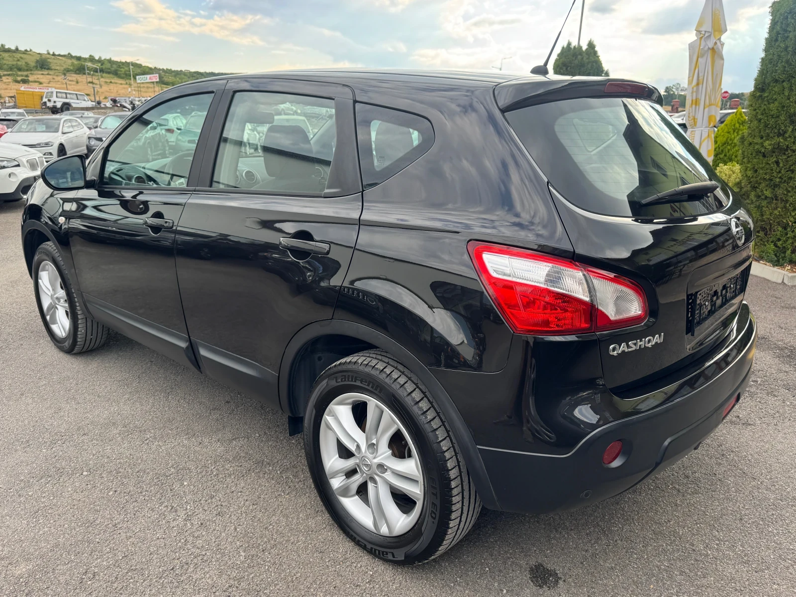 Nissan Qashqai 1.6i GAZ EURO 5b, снимка 4 - Автомобили и джипове - 55197852