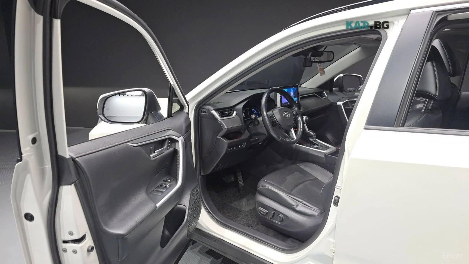 Toyota Rav4 ОБДУХВАНЕ* ПАНО* КАМЕРА* ДИСТРОНИК* , снимка 10 - Автомобили и джипове - 55891284