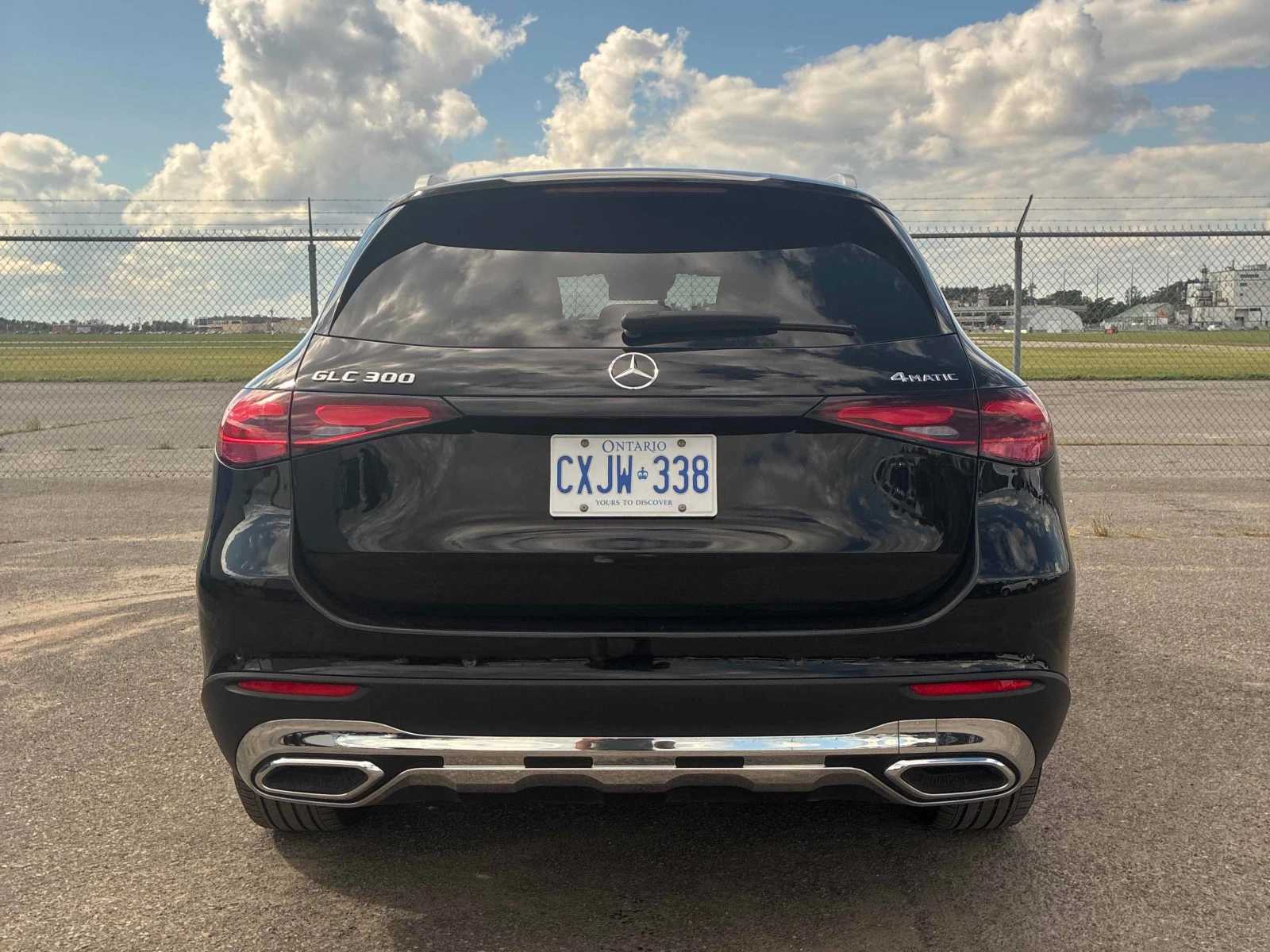Mercedes-Benz GLC * 300 * CARFAX * ЦЕНА ДО БГ, снимка 4 - Автомобили и джипове - 56084720