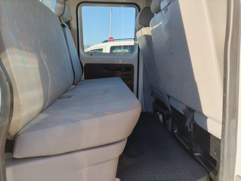 VW T5 2.5 TDI/131 к.с/Път. (5+ 1 места), снимка 15 - Бусове и автобуси - 47621227