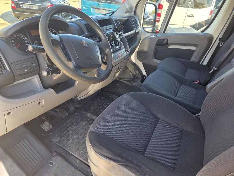 Peugeot Boxer 2.2HDI.климатик, снимка 6 - Бусове и автобуси - 52441509
