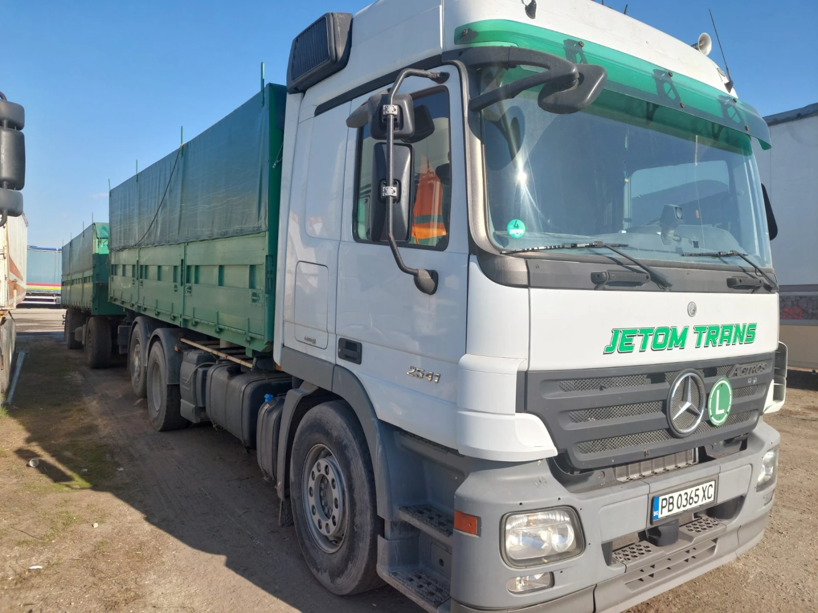 Mercedes-Benz 2541  - изображение 2