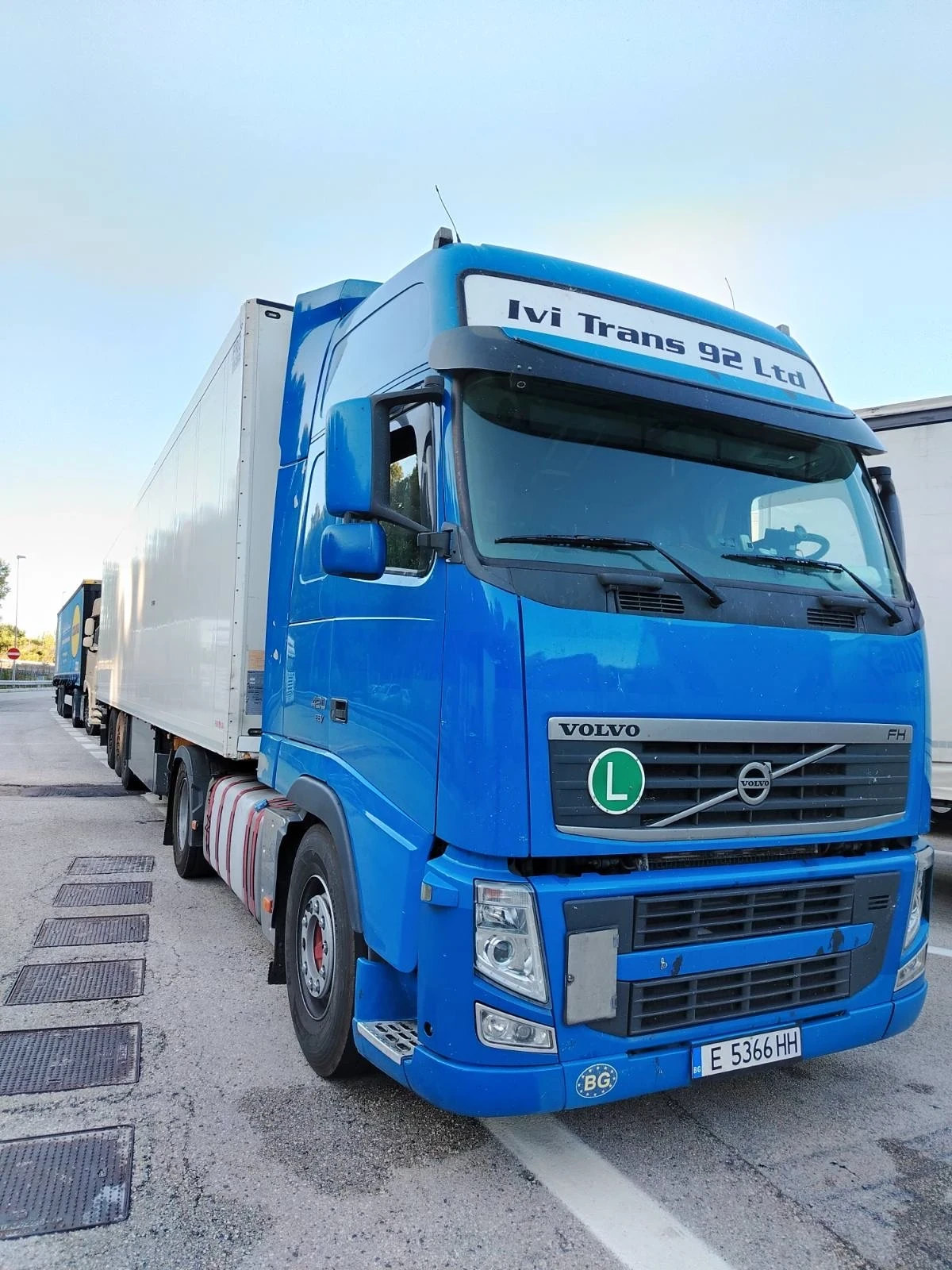 Volvo Fh, снимка 4 - Камиони - 53832313