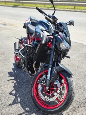  Kawasaki Z