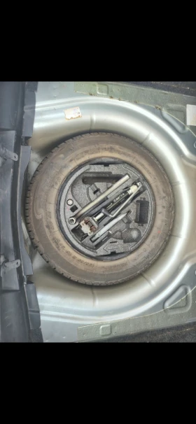Skoda Octavia 2.0 FSI, снимка 2