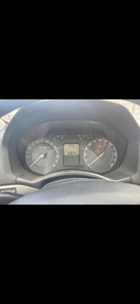 Skoda Octavia 2.0 FSI, снимка 8