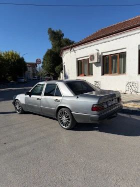 Mercedes-Benz 124, снимка 3