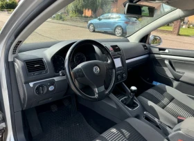 VW Golf - 8200 лв. / 4192.59 € - 95723423 7