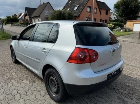 VW Golf - 8200 лв. / 4192.59 € - 95723423 5
