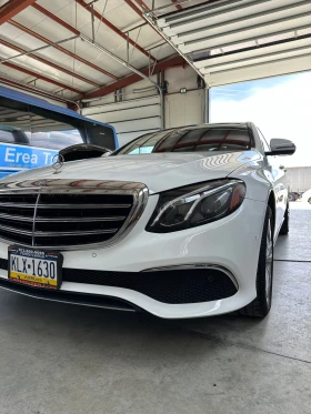Mercedes-Benz E 300 Уникат. Всичко оригинално. От първи собственик.  - 24600 € / 48113.42 лв. - 99859757 12