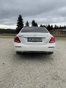 Mercedes-Benz E 300 Уникат. Всичко оригинално. От първи собственик.  - 24600 € / 48113.42 лв. - 99859757 2