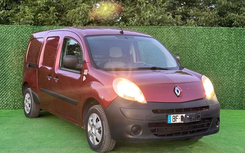 Renault Kangoo MAXI 1.5DCI, снимка 2 - Автомобили и джипове - 46237990