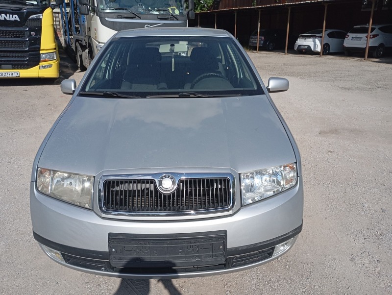 Skoda Fabia, снимка 5 - Автомобили и джипове - 46795166