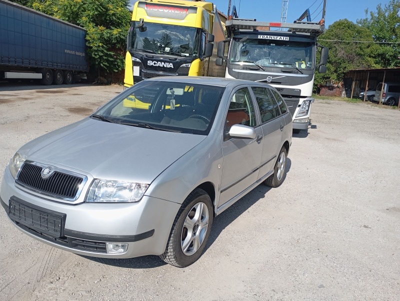 Skoda Fabia, снимка 4 - Автомобили и джипове - 46795166