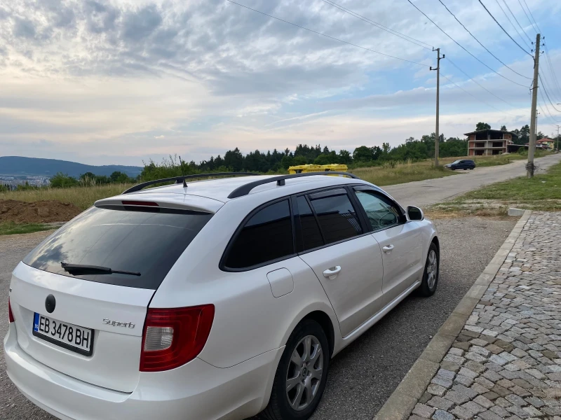 Skoda Superb 2.0 TDI Автоматик, снимка 4 - Автомобили и джипове - 46881046