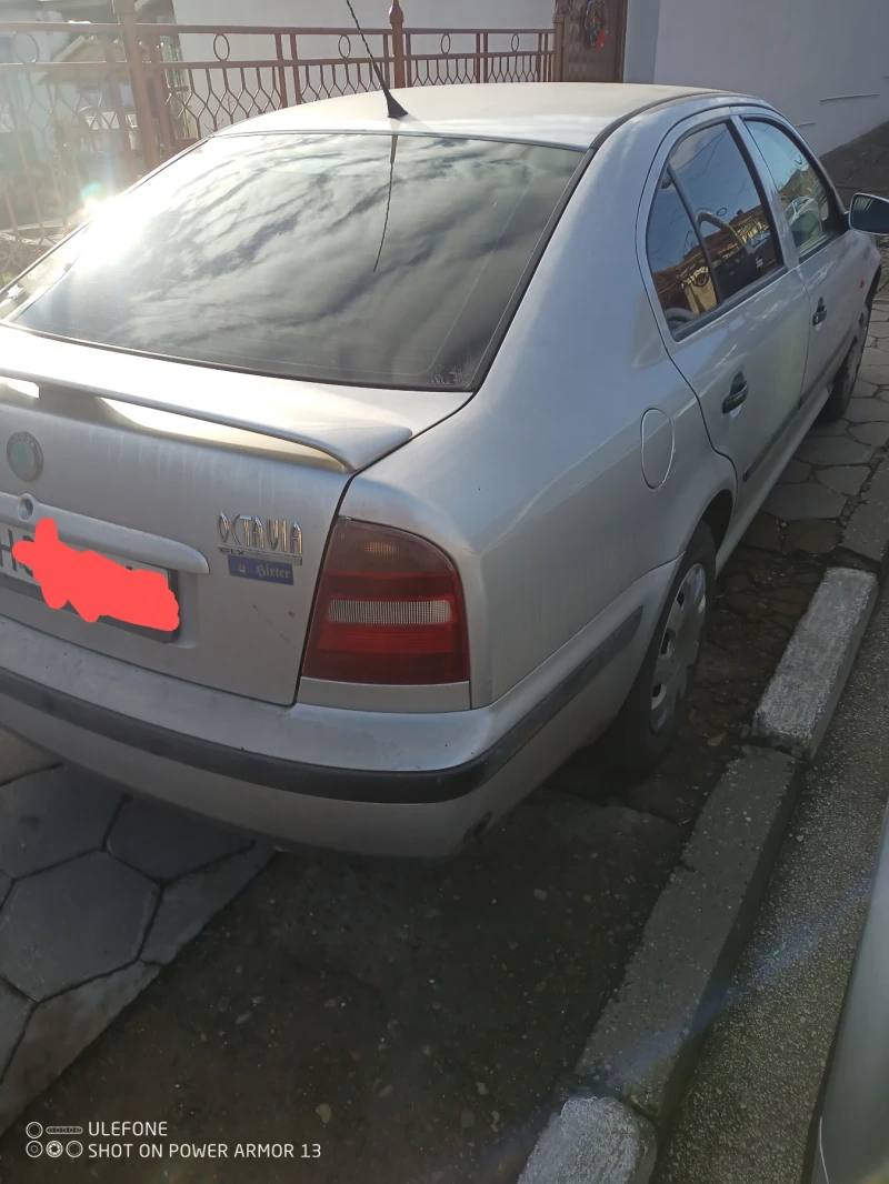 Skoda Octavia 1.6 ГАЗ, снимка 3 - Автомобили и джипове - 48629741