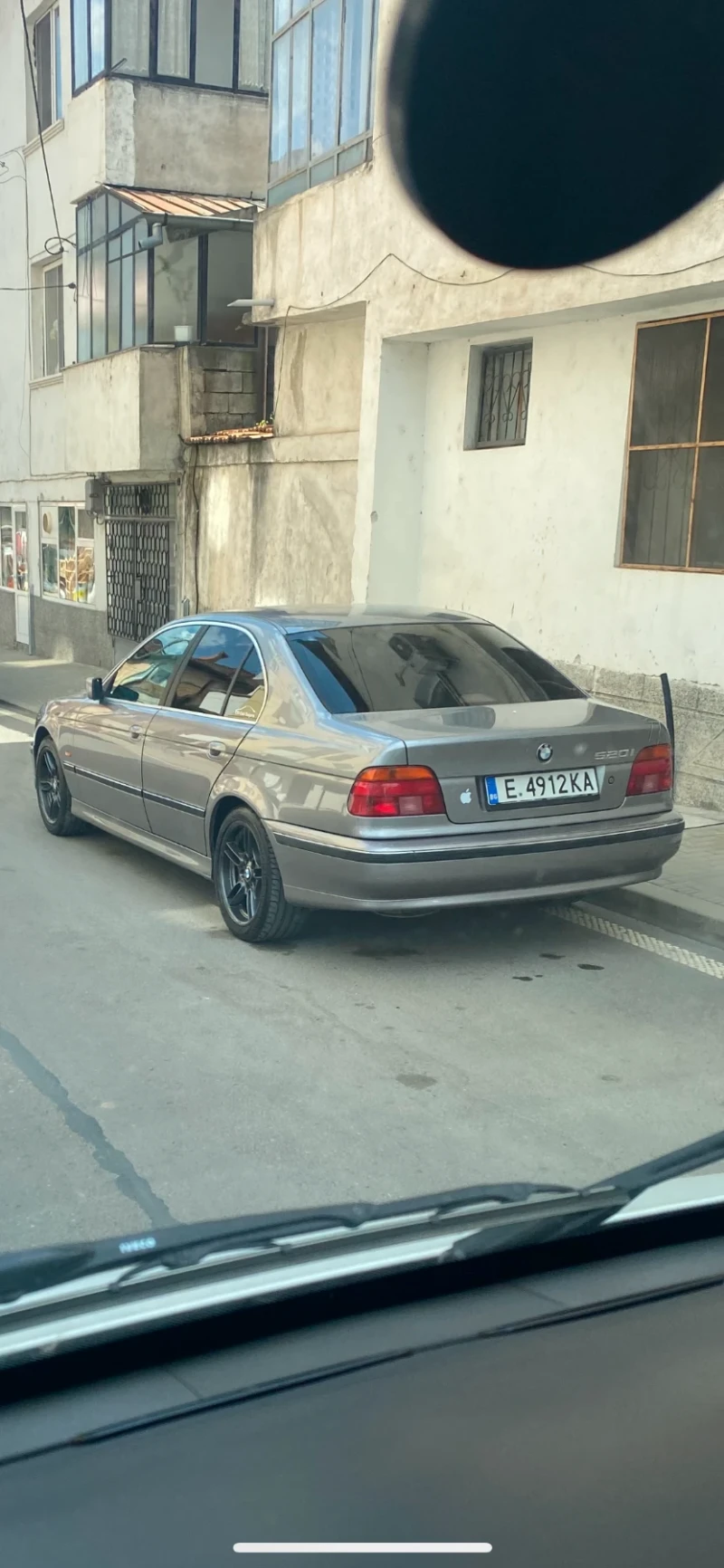 BMW 520, снимка 3 - Автомобили и джипове - 48640886