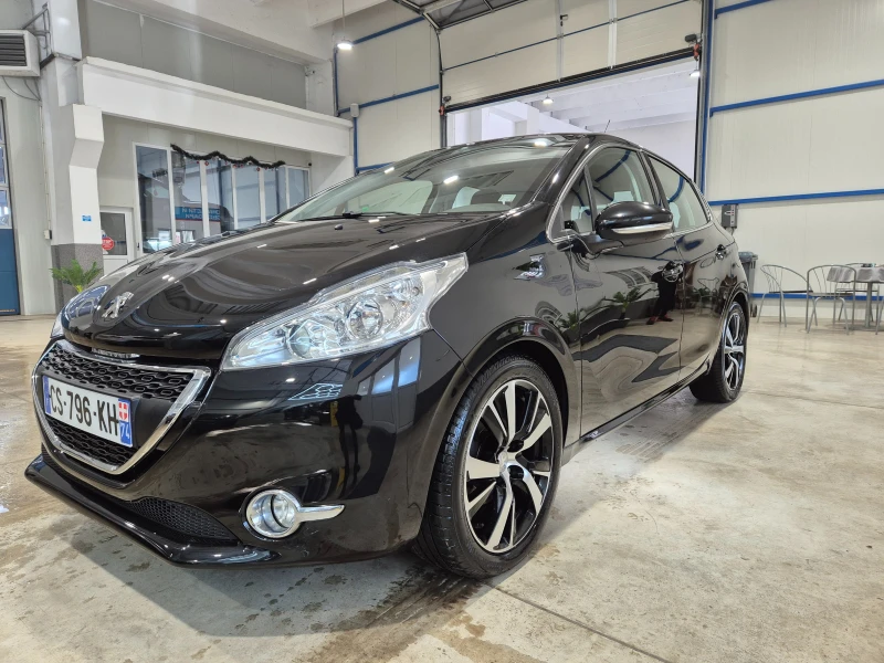 Peugeot 208 1.6 Е-HDI EURO 5, снимка 8 - Автомобили и джипове - 49531999